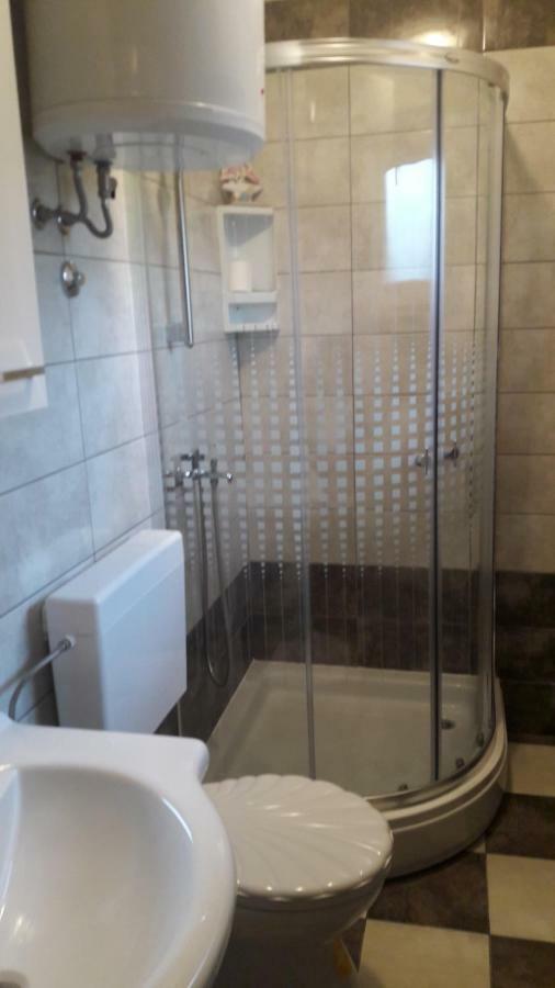 Apartment Matej セニ エクステリア 写真